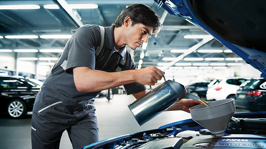 BMW Oil Service.
